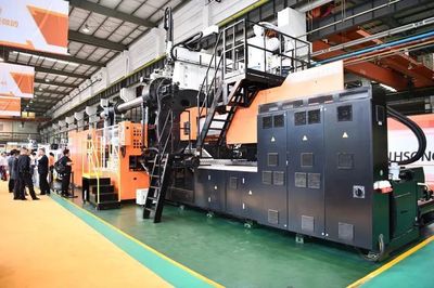 六十载匠心筑梦，预见智造未来——震雄集团2018年成立六十周年庆典